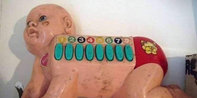 10 Mainan Anak Paling Enggak Banget yang Dijual