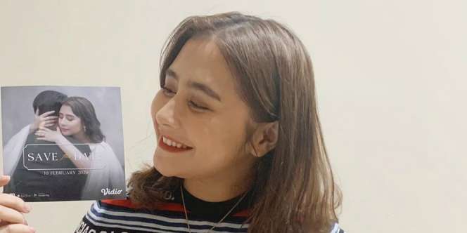 Heboh Prilly Latuconsina Sebar Undangan Pernikahan, Ini Fakta Sebenarnya