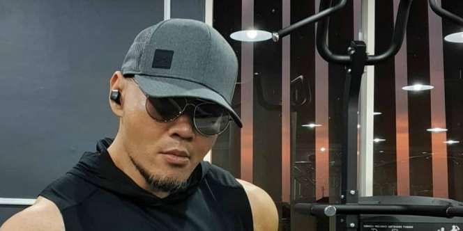 Salut! Deddy Corbuzier Kuliah dan Kursuskan Bahasa Inggris Semua ART