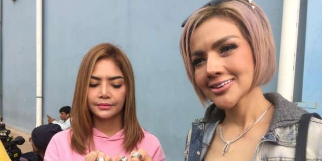 Pernah Ribut Rebutan Cowok, Barbie Kumalasari dan Irma Darmawangsa Damai
