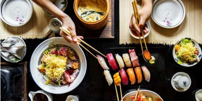 Sumpit Jadi Alat Makan Utama Warga Jepang dan China, Ini Ceritanya