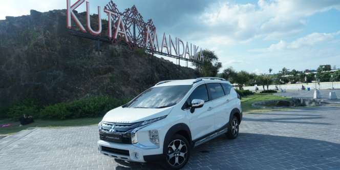 Tipe Paling Laku dari Xpander Cross, Mau Tahu?