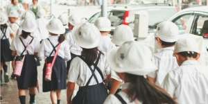 4 Keuntungan Rumah Dekat Sekolah, Poin Terakhir Bikin Orang Tua Senang