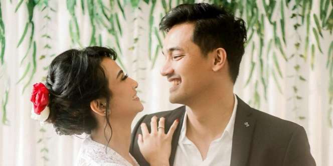 Sempat Pamer Perut Buncit, Vanessa Angel dan Bibi Menikah Sore Ini di Bali