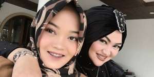 Teddy Minta Rizky Febian Minta Maaf ke Almarhum Lina Jubaedah