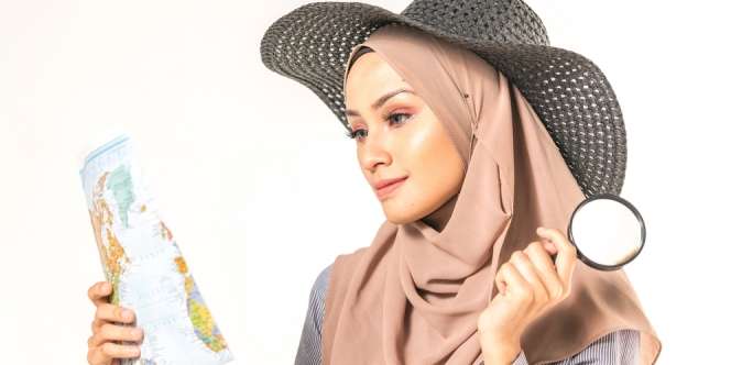 4 Starter Pack Wajib bagi Muslimah Traveler, Demi Liburan yang Aman dan Nyaman