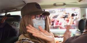 Lucinta Luna Konsumsi Obat Penenang Atas Resep Dokter?
