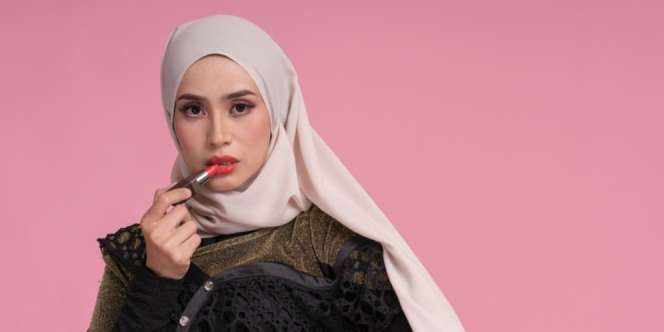 Tren Lipstik 2020, Satin-Matte Atau Glossy?