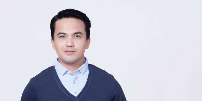 Perlihatkan Foto Kekasih Muda, Sahrul Gunawan Digoda Rekan Artis