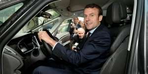 Dipakai Kunjungan Kerja, Mobil Presiden Perancis Malah Ngadat