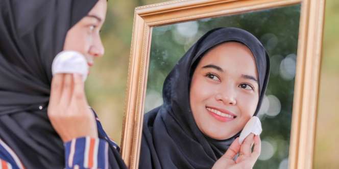 Mengenal Micellar Water dan Cara Memakainya dengan Benar