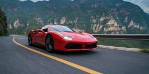 Banyak Orang Tajir Beli Ferrari, `Dompet` Pemiliknya Bertambah Rp4 Triliun