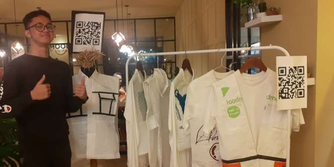 Keren! Siswa SMA Sulap Limbah Plastik Jadi Outfit Unik Kekinian