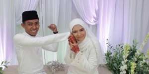 Kisah Viral Pasangan `Cinta Monyet` yang Berakhir di Pelaminan