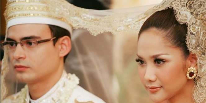 Ashraf Sinclair Paling Sehat di Antara Keluarga yang Lain