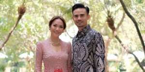 Merinding, Nyanyian BCL di Indonesian Idol Semalam untuk Ashraf?