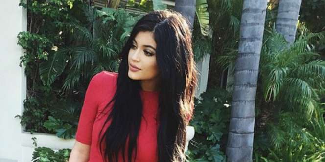 Deretan Seleb Ini Buktikan Cantik Tak Perlu Mahal!