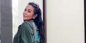 Dibully Netizen, Istri Ajun Perwira Murka