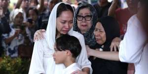 Tangis Histeris BCL Saat Tahu Ashraf Donatur Tetap Anak Yatim
