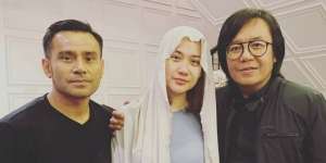 Foto-Foto Senyum BCL yang Sudah Kembali