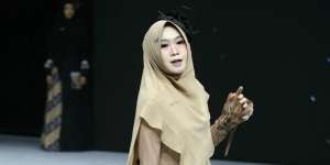 Wayang Cantik di Koleksi Hijab Etnik Syar'i
