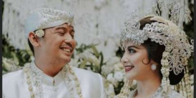 Sah! Tiwi Eks T2 Telah Menikah Lagi