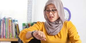 Ouch! Ini Bahaya Bekerja Sebelum Jam 10 Pagi