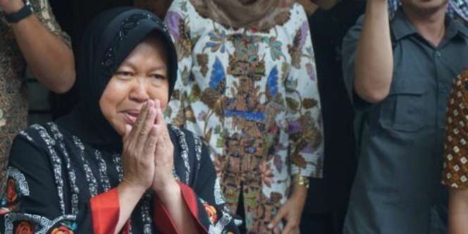 Bukan Mobil Mewah, Wali Kota Risma Pilih Motor Listrik