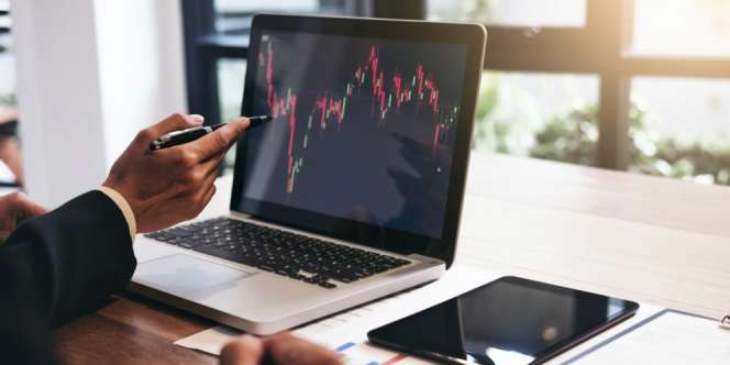 Makin Cemas dengan Virus Corona, Indeks Syariah Tiarap