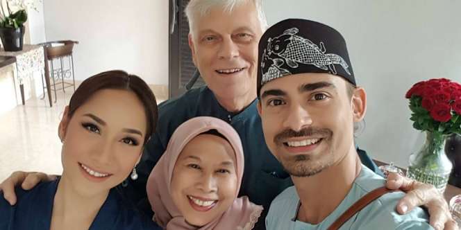 Sedih.. Ibu Ashraf Sinclair Pamit ke BCL