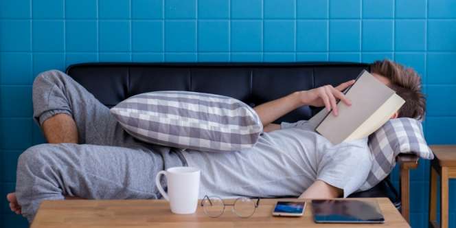 Cuma Tidur, Pria Ini Dapat Hadiah Rp151 Juta