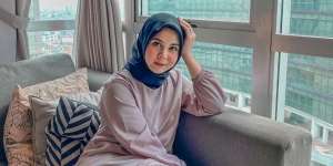 Jalani Operasi Tumor Payudara, Kesha Ratuliu Menangis
