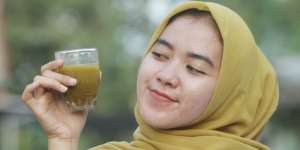 Doa Saat Minum Jamu Agar Dijauhkan dari Penyakit 