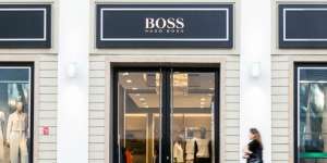 Terlihat Simple, Ini Arti Logo Hugo Boss