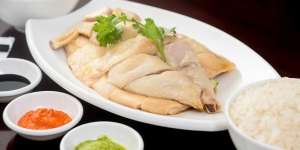 Ayam Kukus Legit dan Tak Amis, Ini Rahasia Mengolahnya