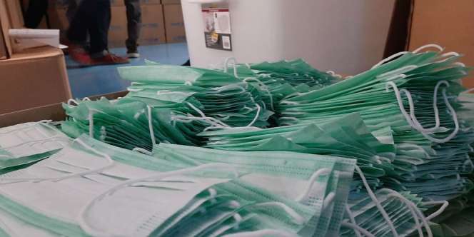 PD Pasar Jaya Jual Masker, Harga Rp300 ribu per Kotak
