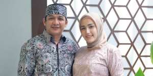 Foto Bahagia Adelia Kumpul Bareng Tiga Anak Pasha Ungu dan Mantan Istri