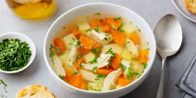 Jangan Lupa Tambahkan Bahan Ini Agar Sup Ayam Lebih Sedap