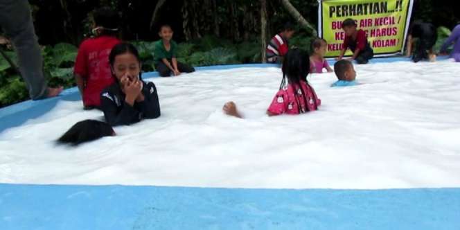 Heboh, Sumur Warga Gowa Keluarkan 'Air Susu'