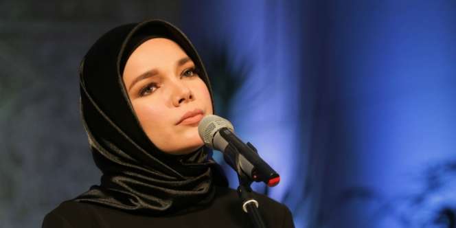 Lihat Kabah Kosong, Hikmah Dipetik Dewi Sandra Buat Haru