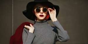 Nyetir Pakai Kacamata Hitam, Pengendara Bisa Didenda Rp92 Juta