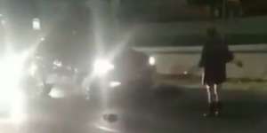 Viral Video Pasangan Cekcok di Jalan dan Bikin Macet, Endingnya Tak Terduga