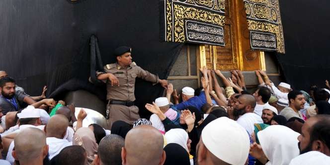 Doa Ketika Berkesempatan Berada di Multazam