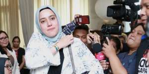 Anak Rey Utami Dirawat, Fairuz Ingin Besuk