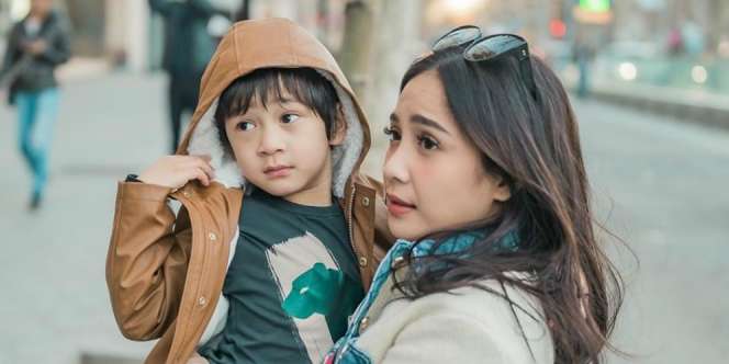 Dikira Seragam, Warganet Geger Saat Tahu Harga Kemeja Rafathar