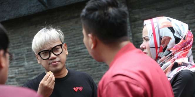 Flu dan Batuk, Uya Kuya Langsung Tes Darah dan Rontgen