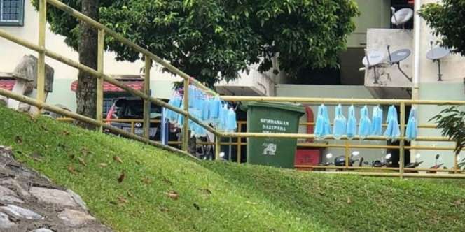 Di Tengah Wabah Corona, Dua Pria Ini Malah Jual Masker Bekas Pakai