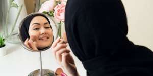 4 Tips Kecantikan untuk Menghindari Virus Covid-19