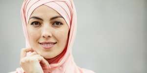 Kurangi Kebiasaan Menyentuh Wajah Demi Terhindari dari Covid-19