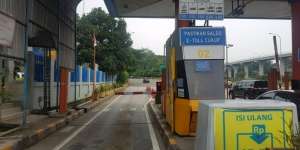 Layanan Top Up Tunai di Gerbang Tol Ditutup Mulai Hari Ini